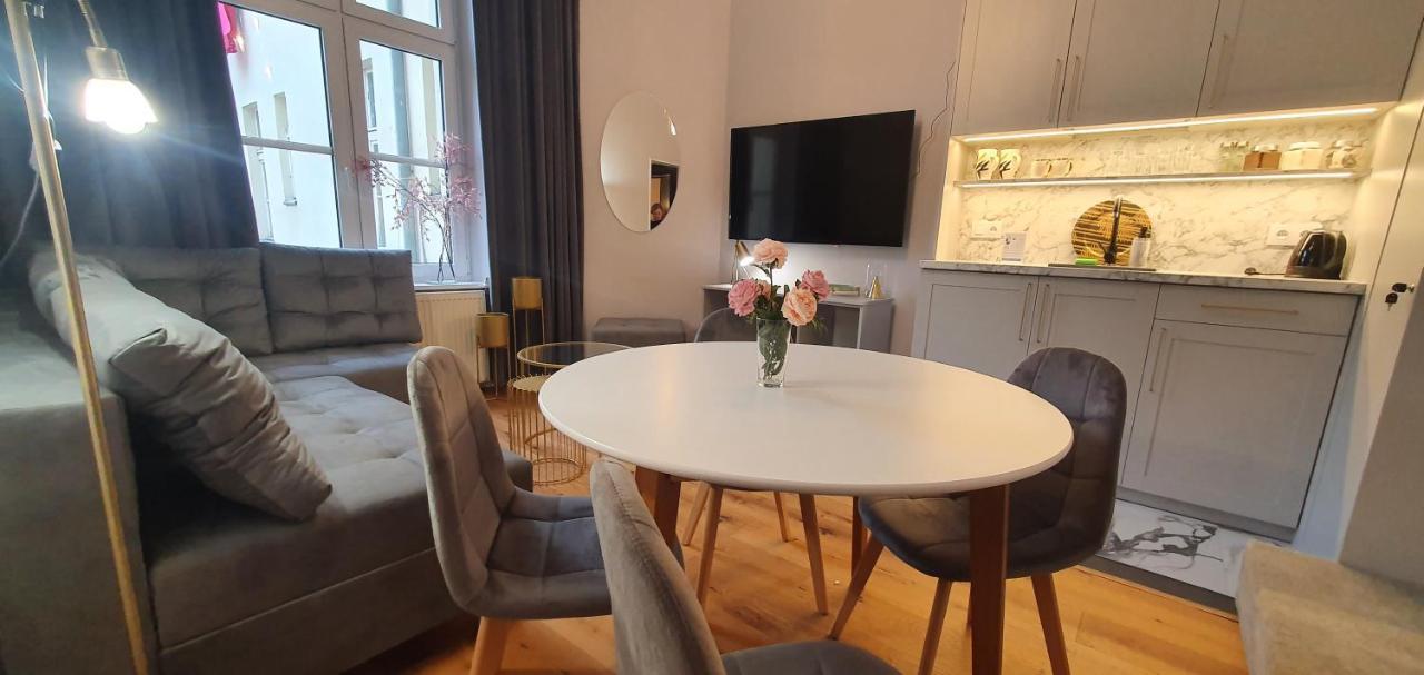 Dk Premium Ballady I Romanse Olsztyn  Extérieur photo