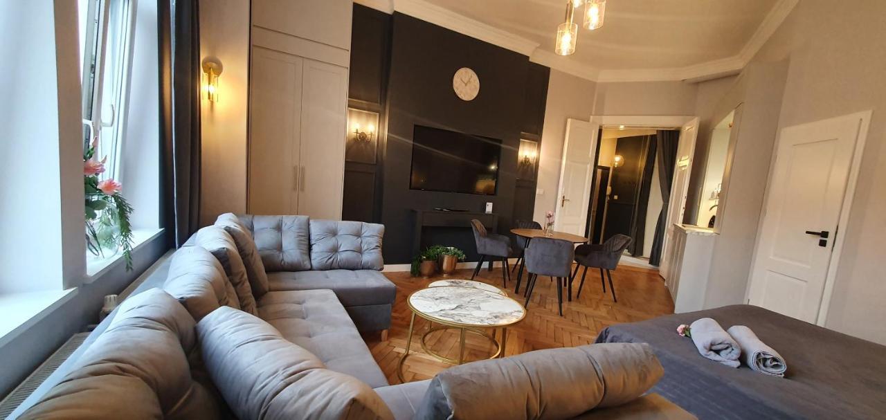 Dk Premium Ballady I Romanse Olsztyn  Extérieur photo