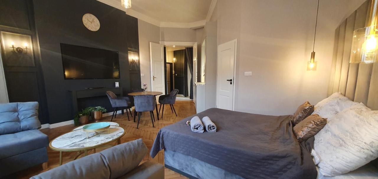 Dk Premium Ballady I Romanse Olsztyn  Extérieur photo